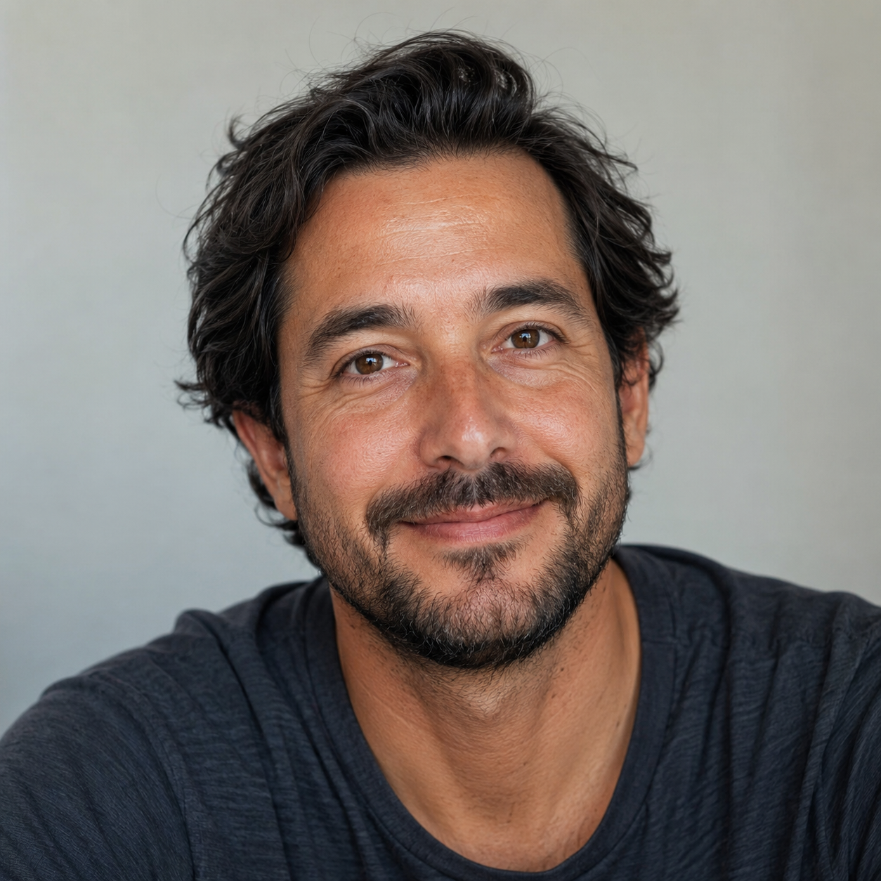 <em>Ignacio, papá de Rocky</em>